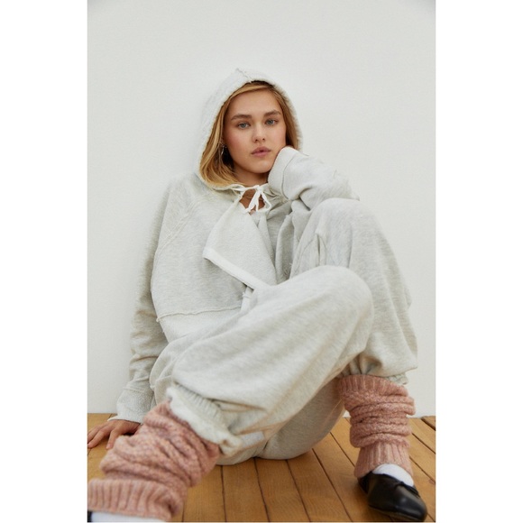 🛎️ 5/$20 NWT Urban Outfitters Koa Open-Front Hoodie Sweatshirt - Picture 16 of 16